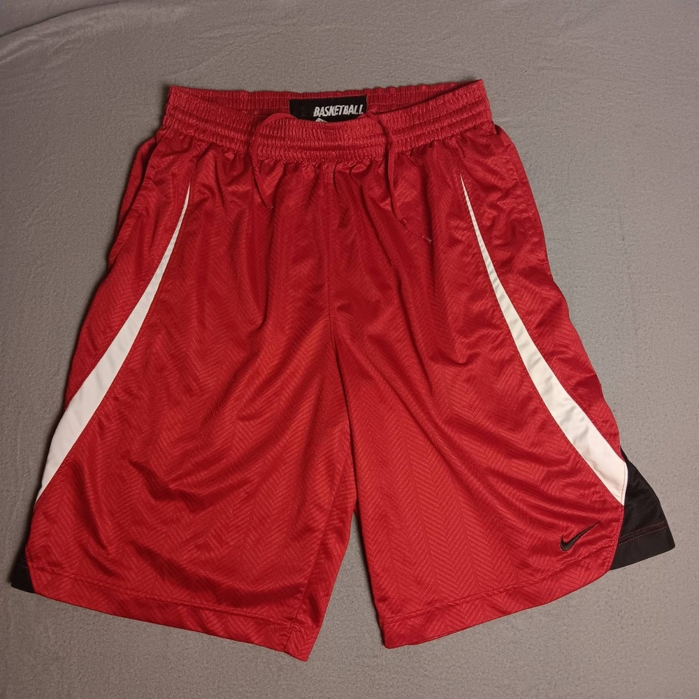 Vintage Nike Basketball Shorts Mens Large Red Polyester Stretch 12 Inch Inseam